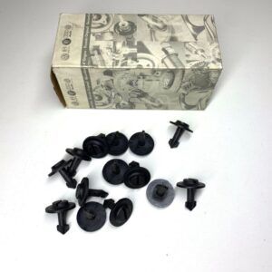 KIT PRESILHA TRAVA PARABARRO PASSAT VARIANT 98/05 4A0805121A