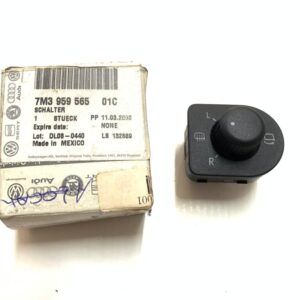 BOTÃO COMANDO RETROVISOR NEW BEETLE 06/10 VW 7M395956501C