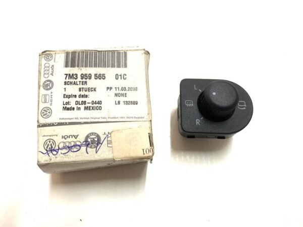 BOTÃO COMANDO RETROVISOR NEW BEETLE 06/10 VW 7M395956501C