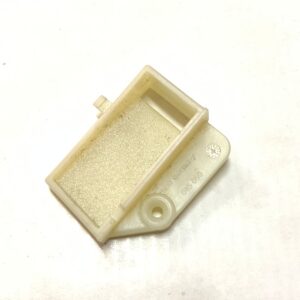 GRAMPO PRESILHA TAMPA TRASEIRA TOUAREG ORIGINAL VW 7L6827045